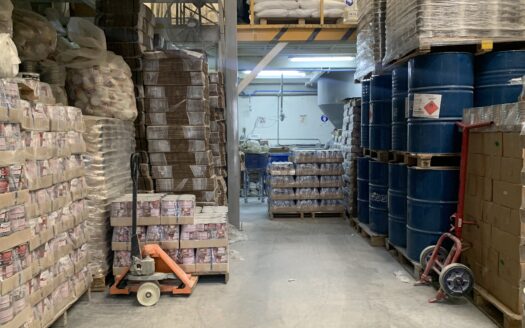 Bodega de 363m2 en venta zona Sur